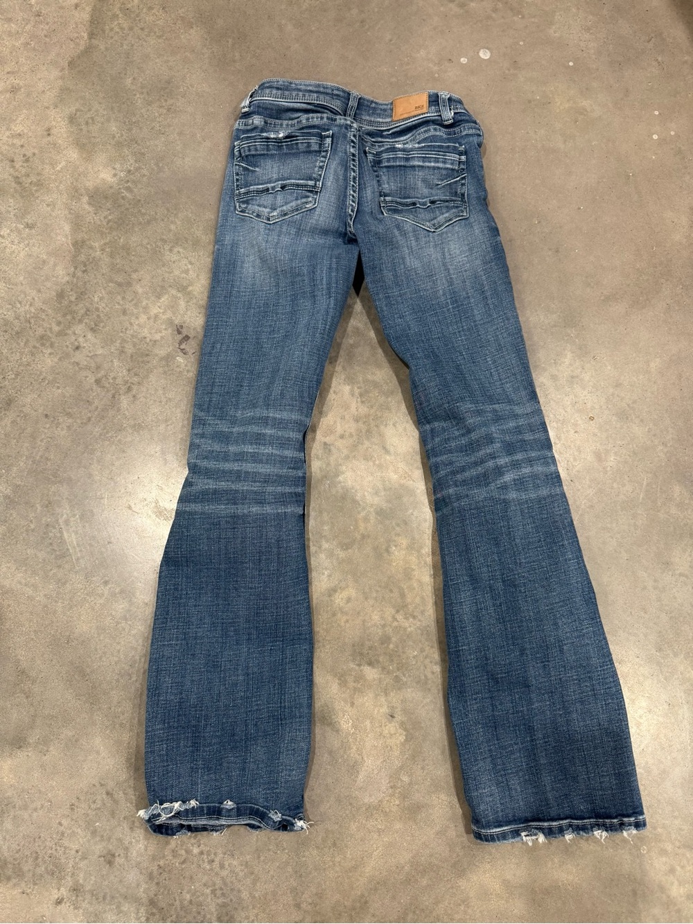 BKE Women's Medium Wash bootcut Jeans - Faded Blue 25x31.5 - Picture 3 of 3